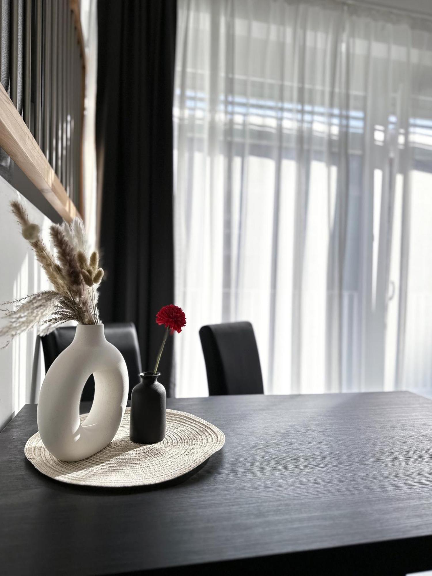 Grazora Living Apartments Luaran gambar