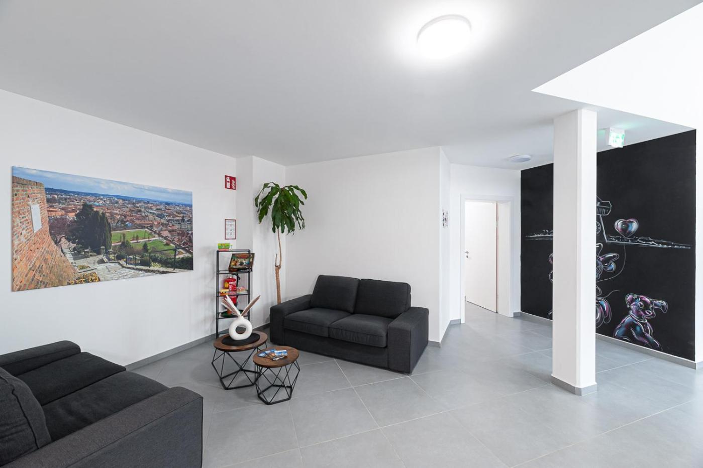 Grazora Living Apartments Luaran gambar